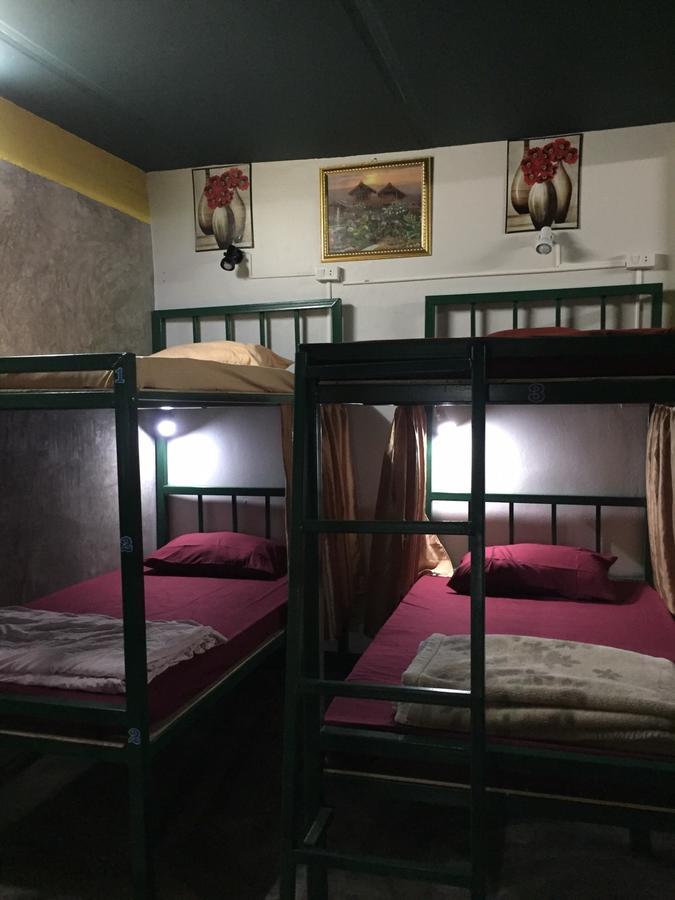 Tiger House Hostel (Adults Only) Chiang Mai Dış mekan fotoğraf