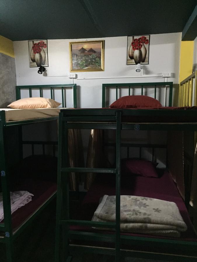 Tiger House Hostel (Adults Only) Chiang Mai Dış mekan fotoğraf