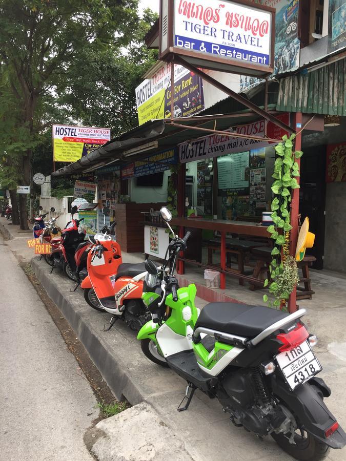 Tiger House Hostel (Adults Only) Chiang Mai Dış mekan fotoğraf