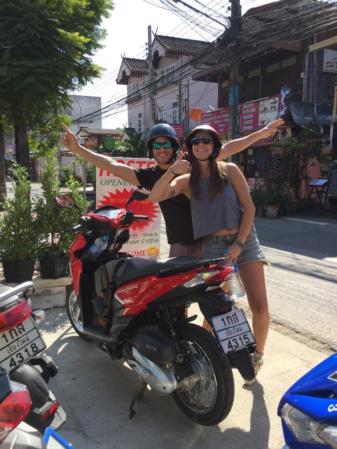 Tiger House Hostel (Adults Only) Chiang Mai Dış mekan fotoğraf