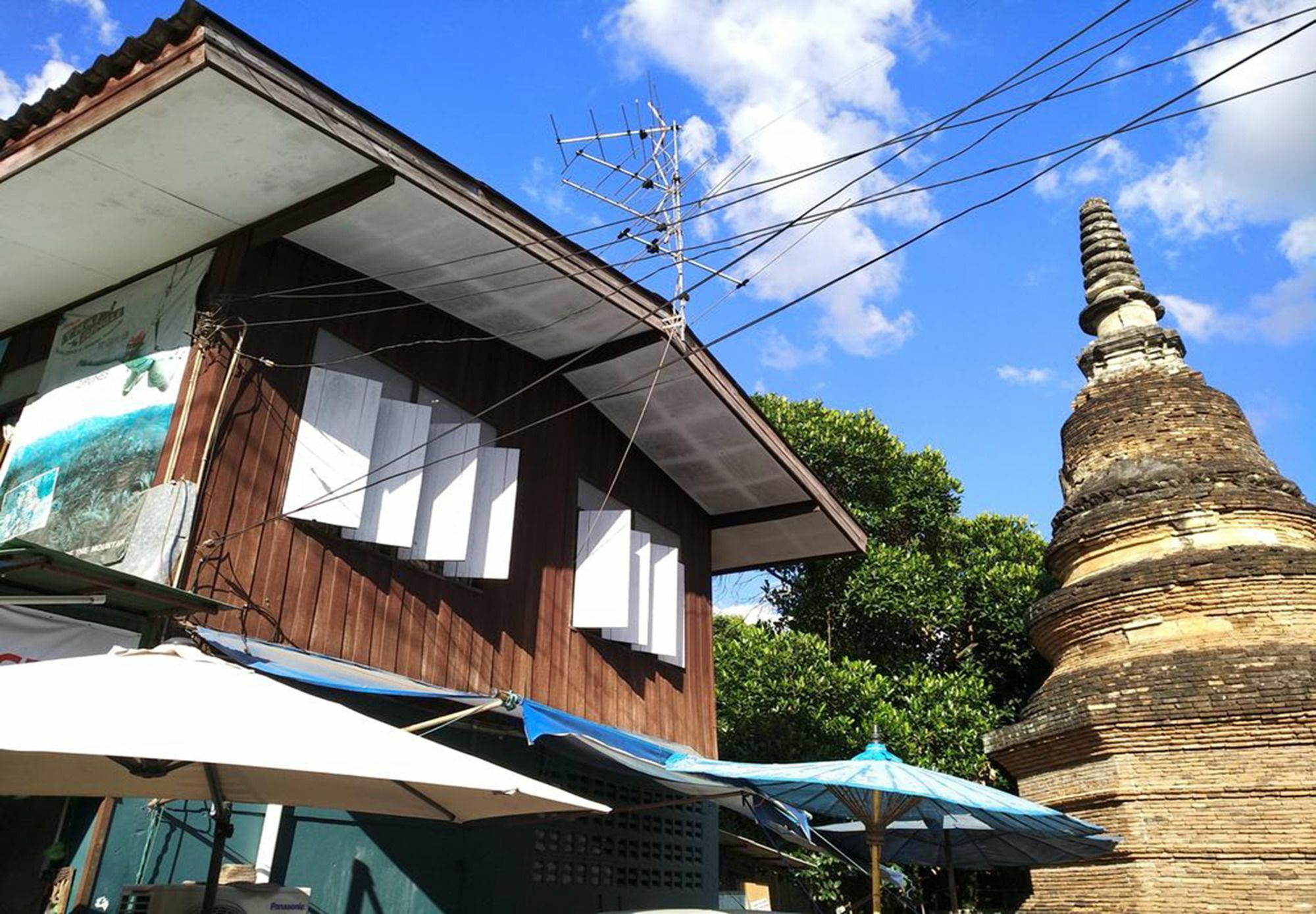 Tiger House Hostel (Adults Only) Chiang Mai Dış mekan fotoğraf