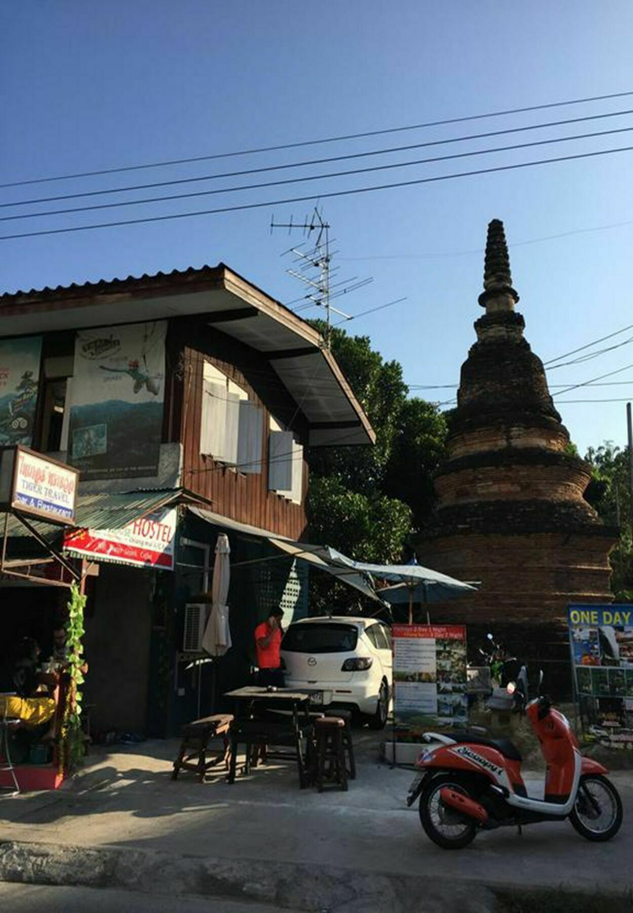 Tiger House Hostel (Adults Only) Chiang Mai Dış mekan fotoğraf